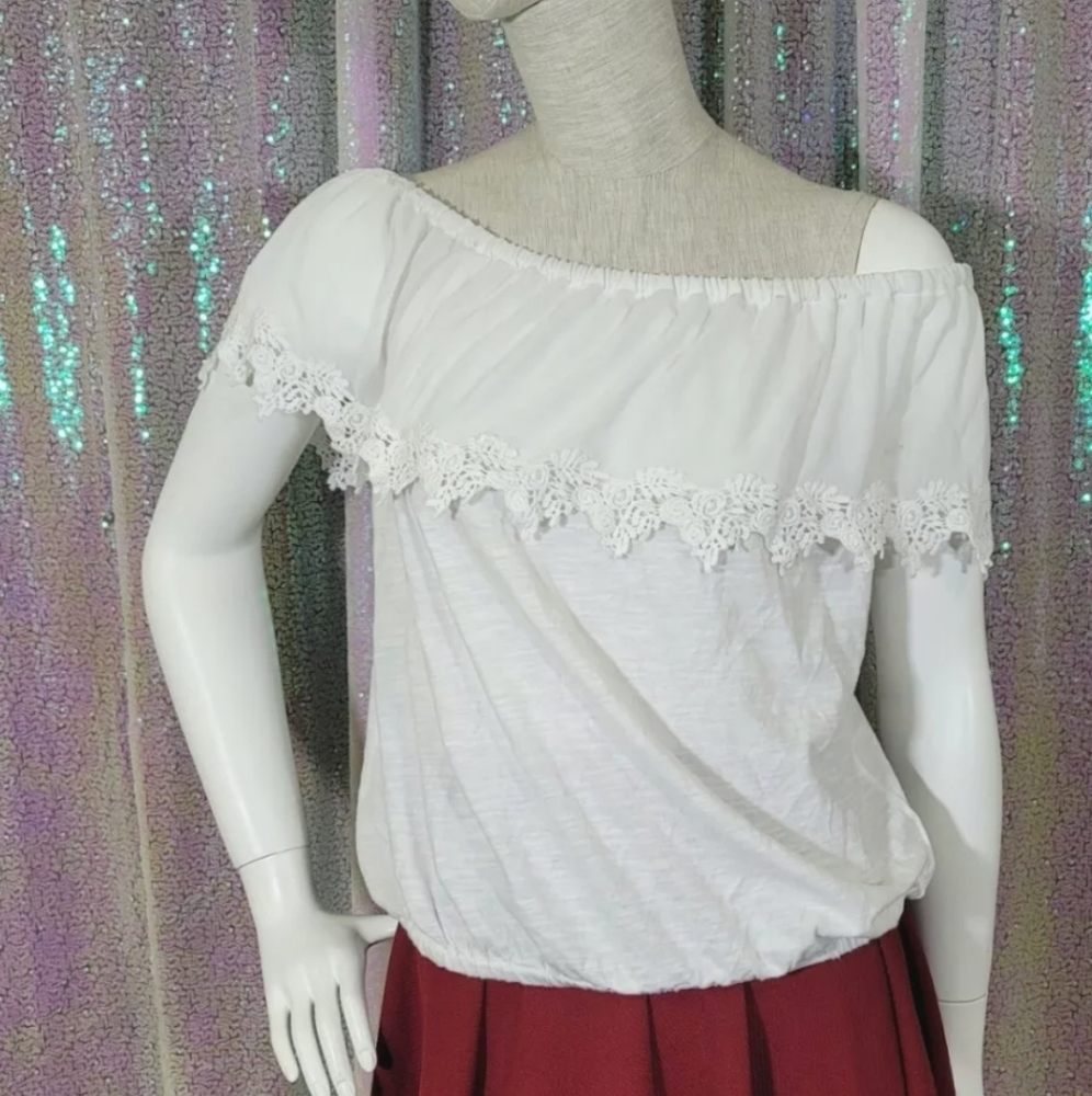 Michael Kors Off The Shoulder Lace Top Size S